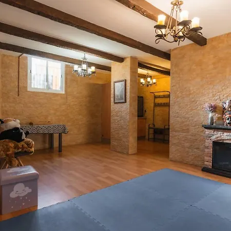 Home4u Casa En Churriana Holiday home *