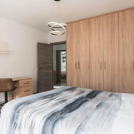 Home4u Casa En Churriana Holiday home *